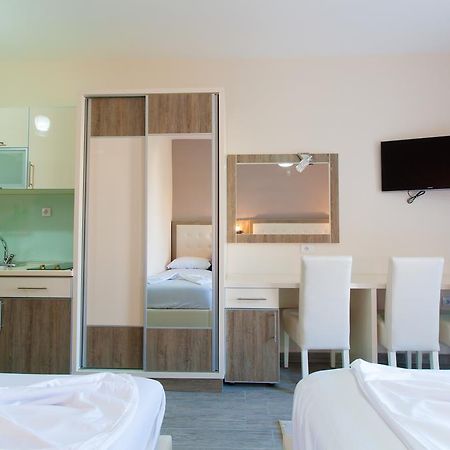 A3 Apartments ウルツィニ エクステリア 写真
