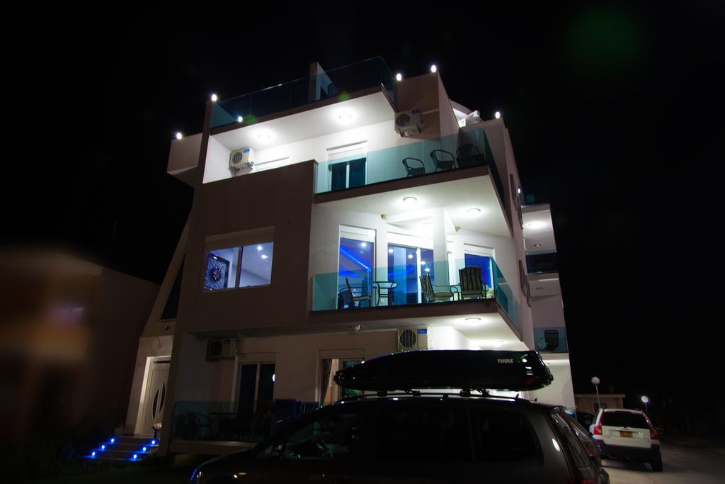 A3 Apartments ウルツィニ エクステリア 写真