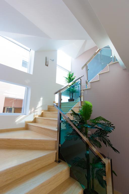 A3 Apartments ウルツィニ エクステリア 写真